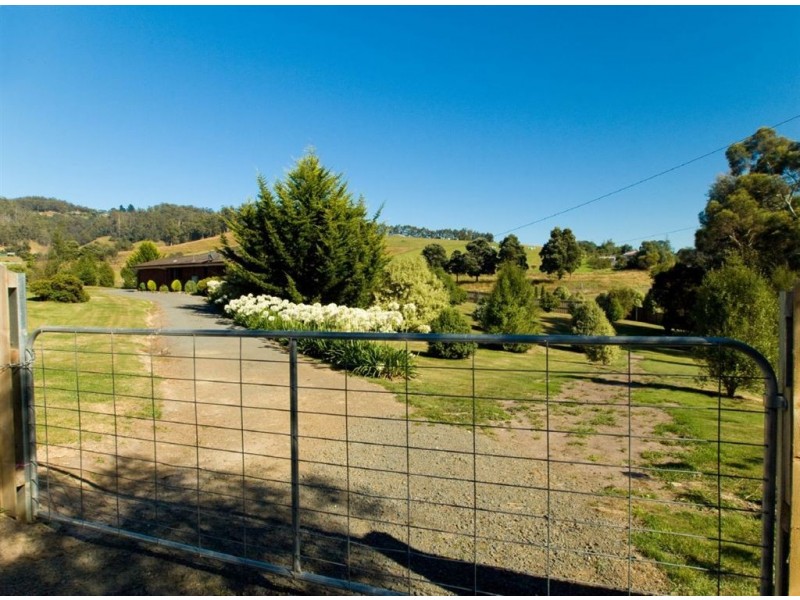 14 Connors Road, Cygnet TAS 7112