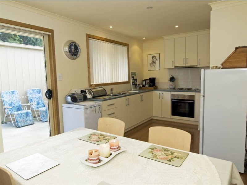 1 Old Apple Court, Huonville TAS 7109