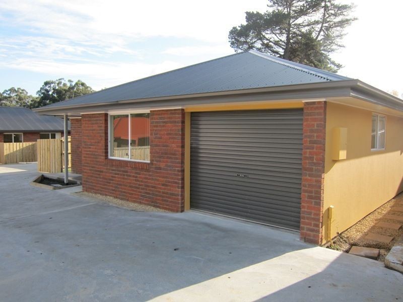 4/107 Main Street, Huonville TAS 7109