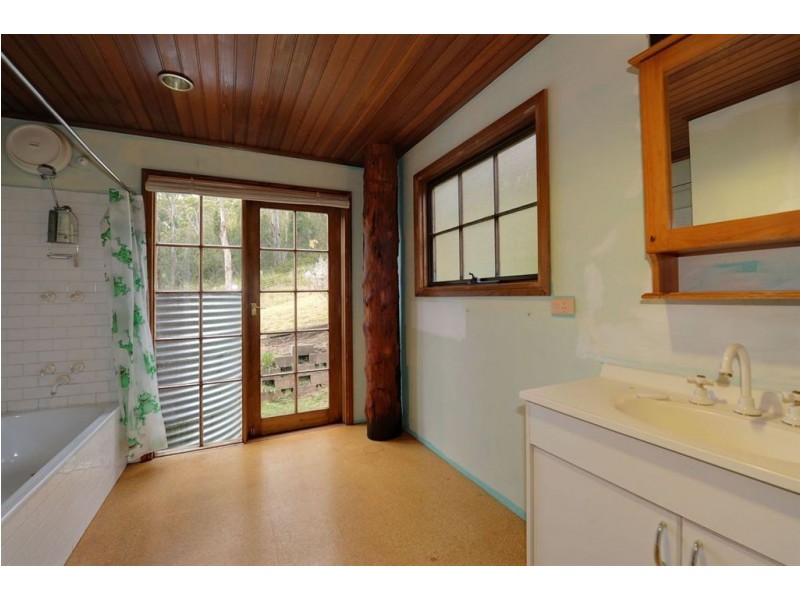 98 Alburys Road, Huonville TAS 7109