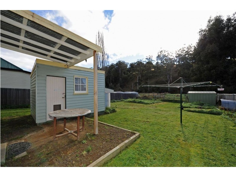 6 Arve Road, Geeveston TAS 7116