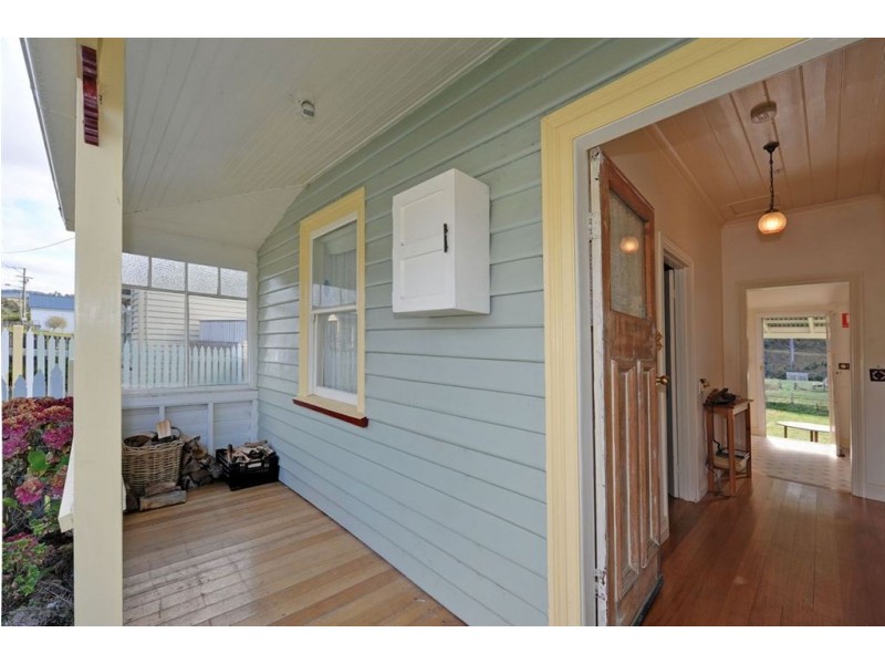 6 Arve Road, Geeveston TAS 7116