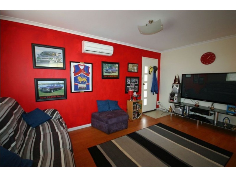 16/1 Lynch Avenue, Huonville TAS 7109