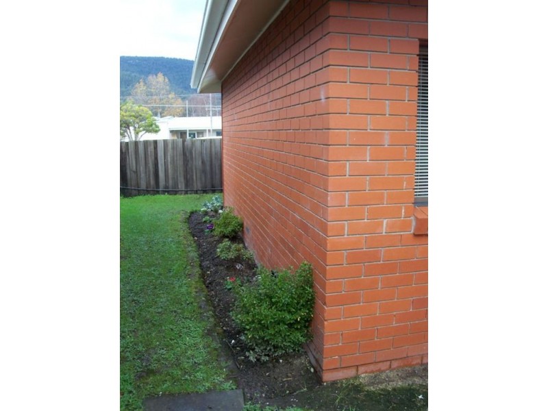 16/1 Lynch Avenue, Huonville TAS 7109