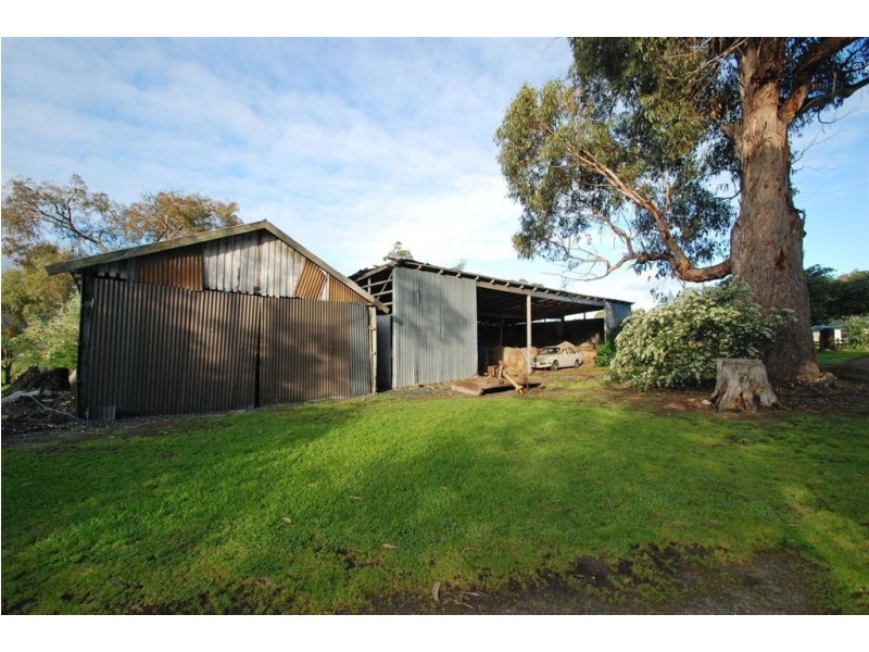 20 Emma Street, Cygnet TAS 7112