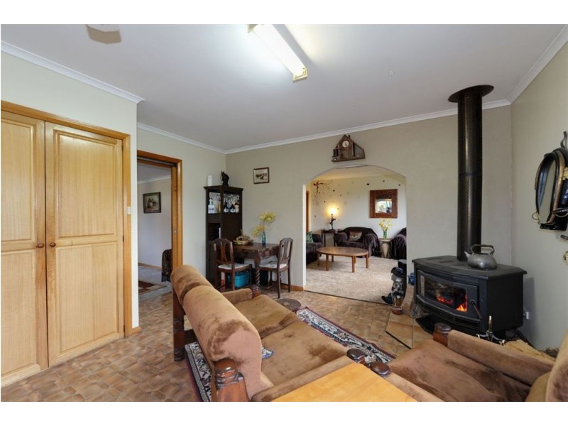 20 Emma Street, Cygnet TAS 7112