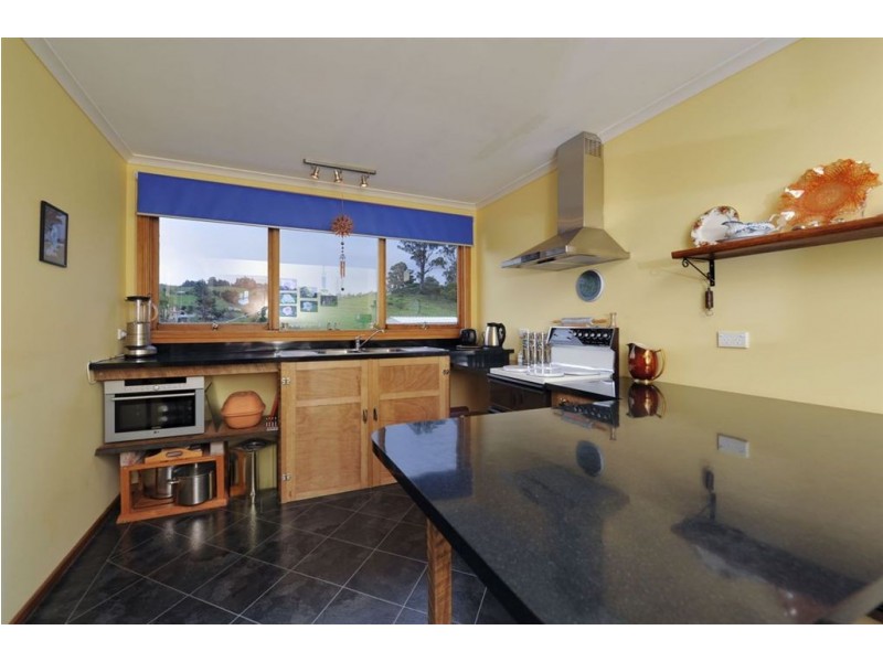 11 Fourfoot Road, Geeveston TAS 7116