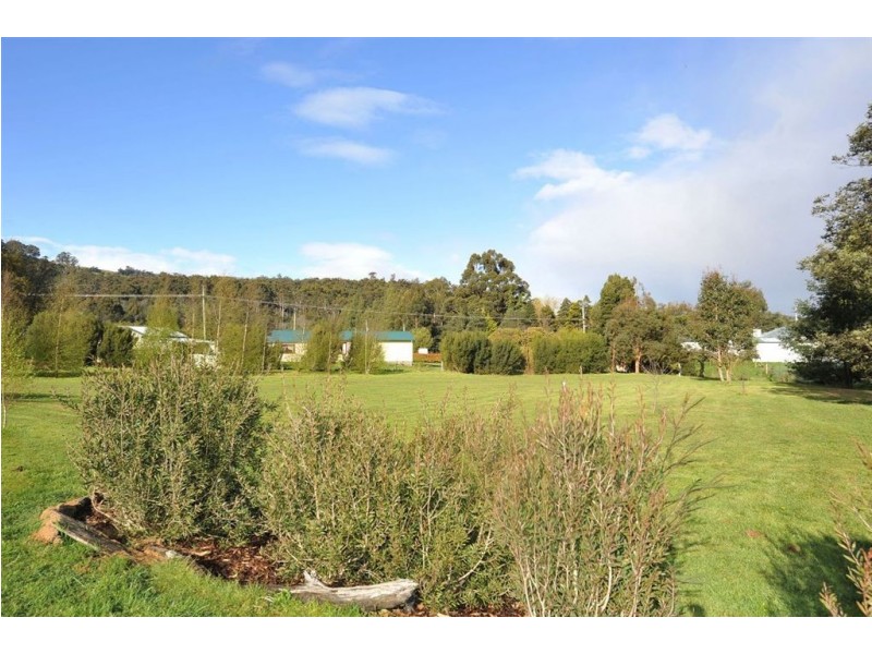 11 Fourfoot Road, Geeveston TAS 7116