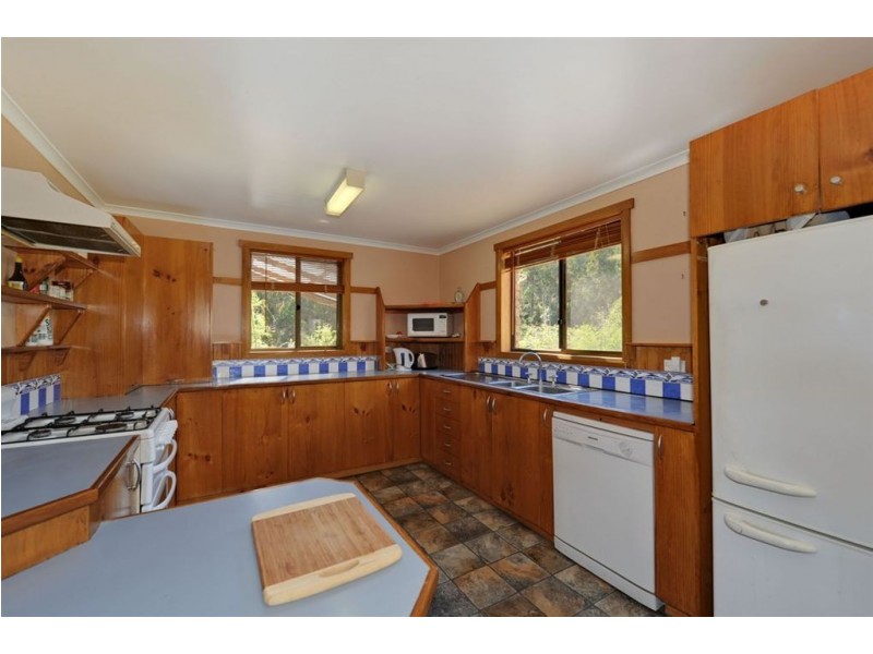 99 Voss Road, Huonville TAS 7109