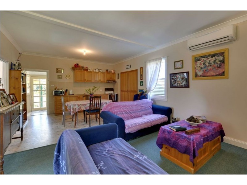 239 Police Point Road, Police Point TAS 7116