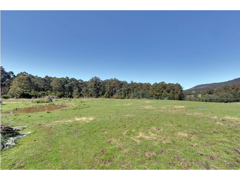 239 Police Point Road, Police Point TAS 7116