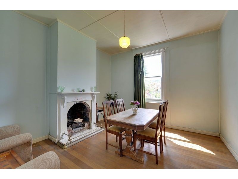 26 Sale Street, Huonville TAS 7109
