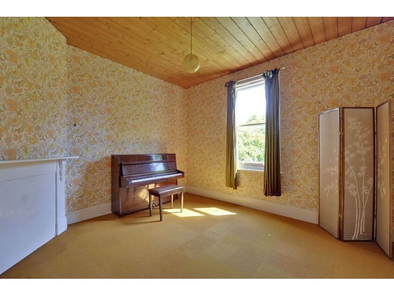 26 Sale Street, Huonville TAS 7109