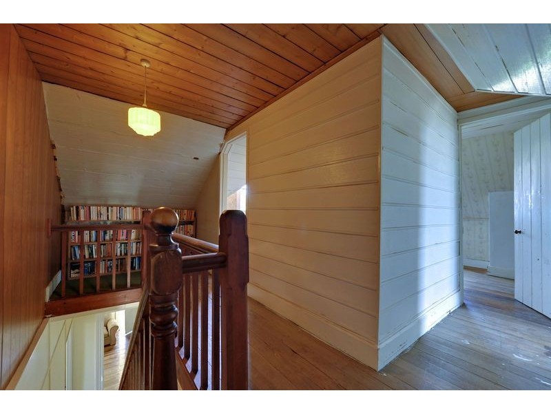 26 Sale Street, Huonville TAS 7109