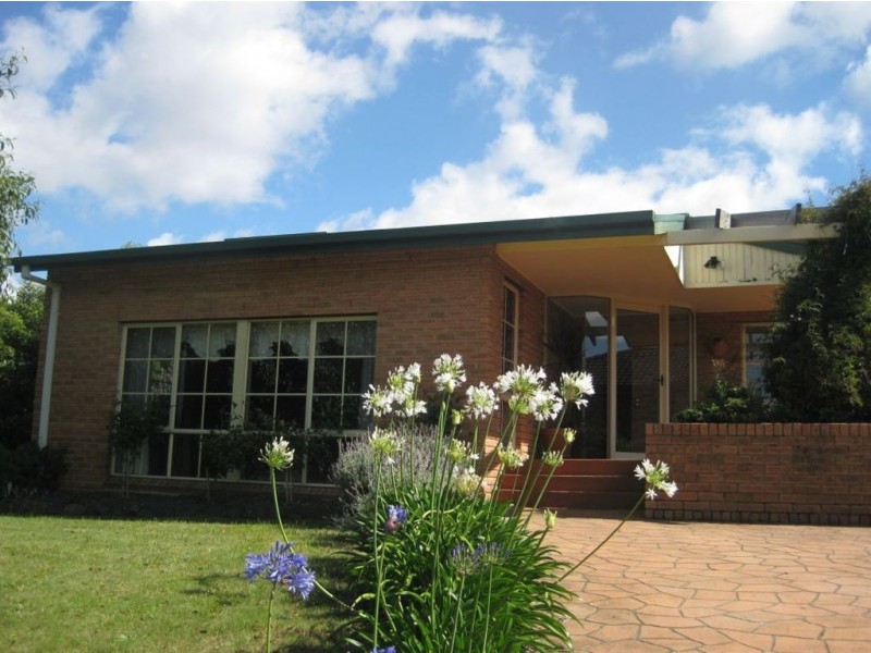 20 Nolan Crescent, Kingston TAS 7050