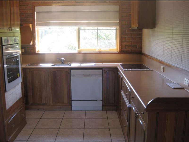 20 Nolan Crescent, Kingston TAS 7050