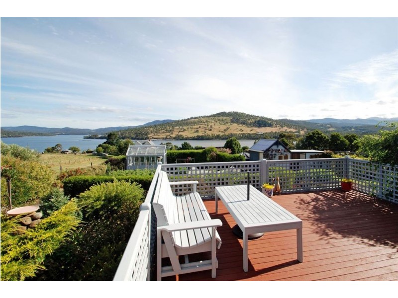 28 Arthur Street, Port Huon TAS 7116