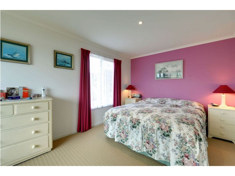 28 Arthur Street, Port Huon TAS 7116