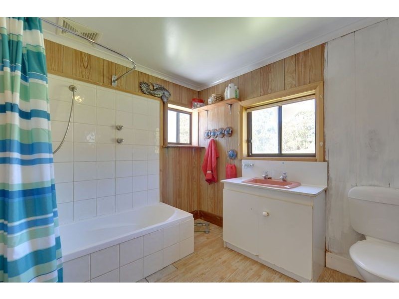 129 Scotts Road, Geeveston TAS 7116