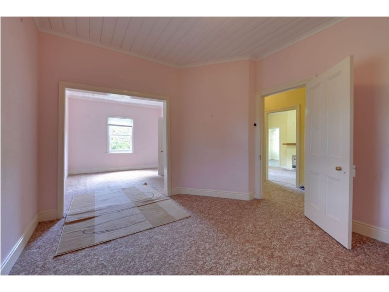 6 Phillips Road, Cairns Bay TAS 7116