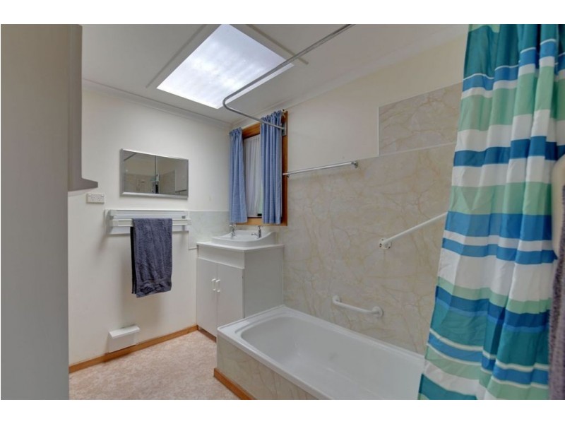 8 Scenic Hill Road, Huonville TAS 7109