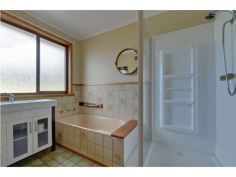 33 Bennetts Road, Mountain River TAS 7109