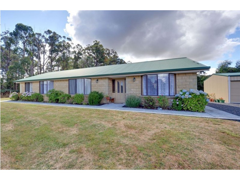 37 Dillons Hill Road, Glaziers Bay TAS 7109