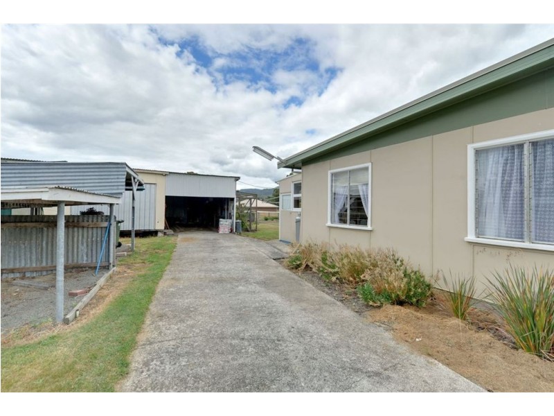 8 Agnes Street, Ranelagh TAS 7109
