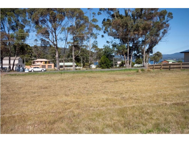 6676 Channel Highway, Deep Bay TAS 7112