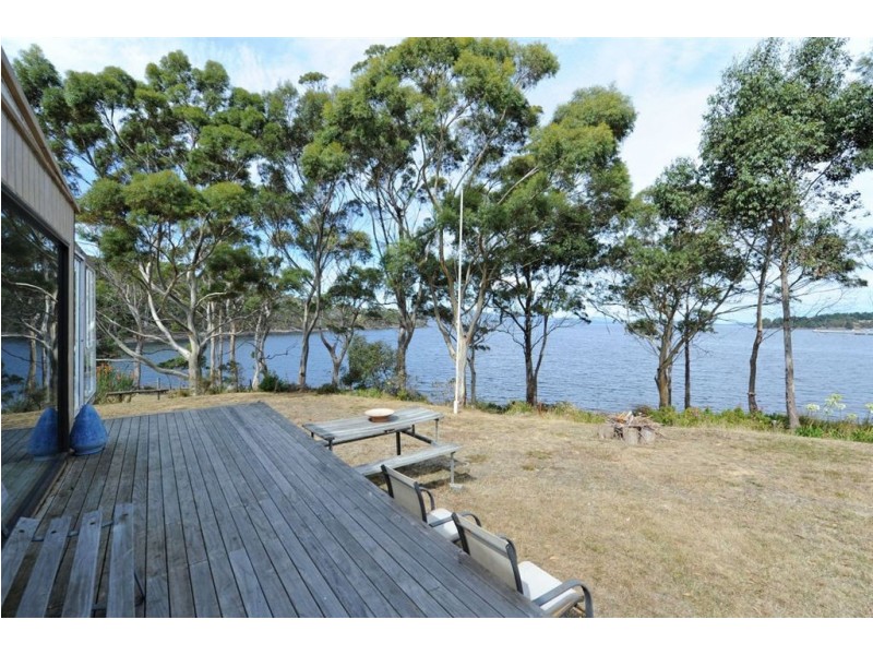 11 Charlotte Cove Road, Charlotte Cove TAS 7112