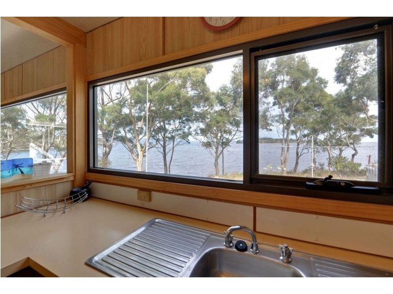 11 Charlotte Cove Road, Charlotte Cove TAS 7112