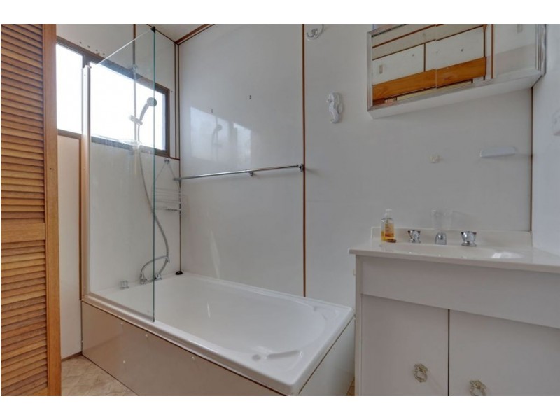 11 Charlotte Cove Road, Charlotte Cove TAS 7112