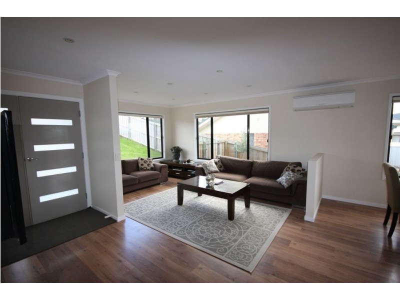 13 Ineke Drive, Kingston TAS 7050