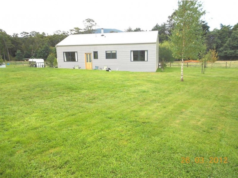 2020 Huon Highway, Grove TAS 7109