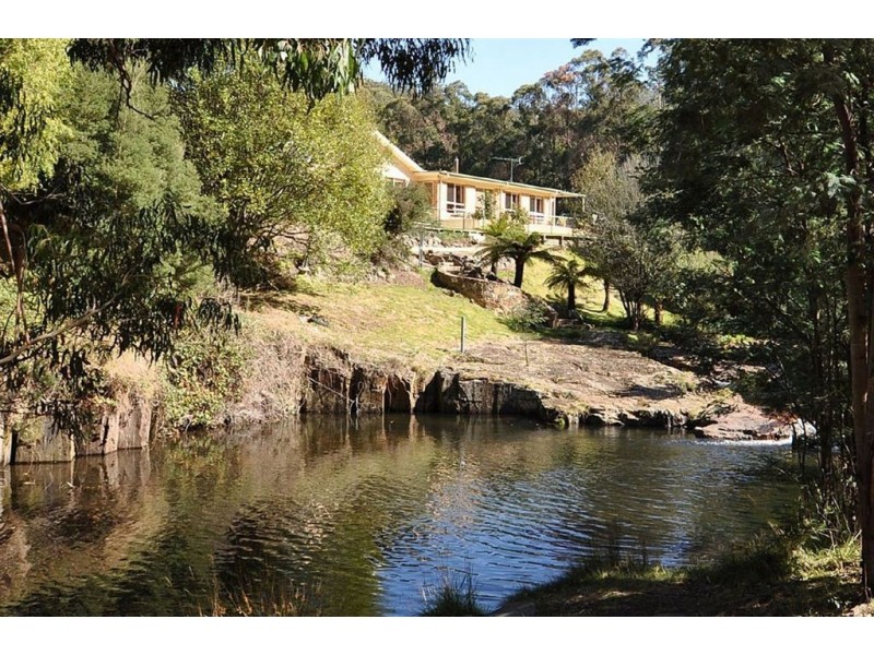 11 Sharpes Road, Crabtree TAS 7109