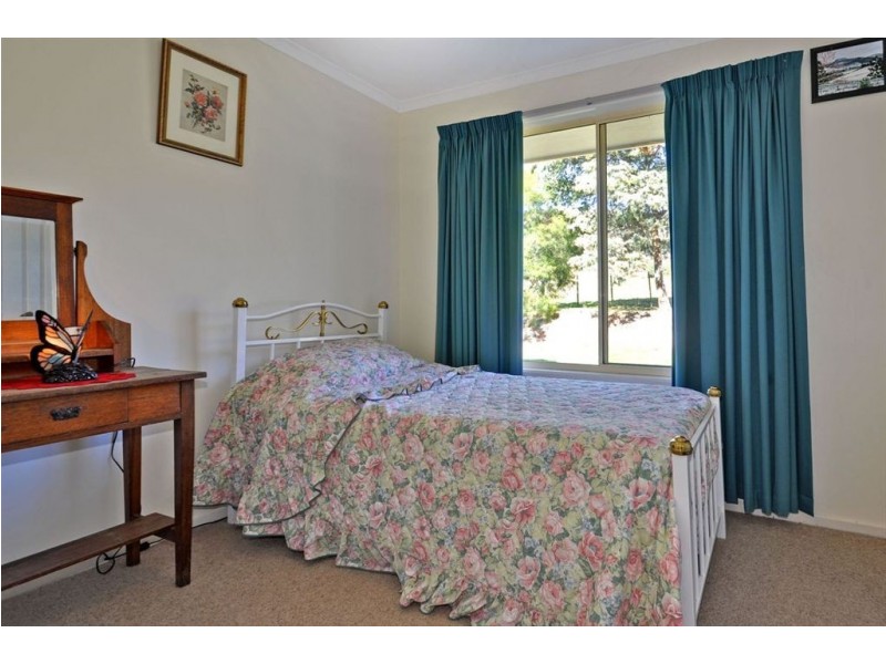 11 Sharpes Road, Crabtree TAS 7109