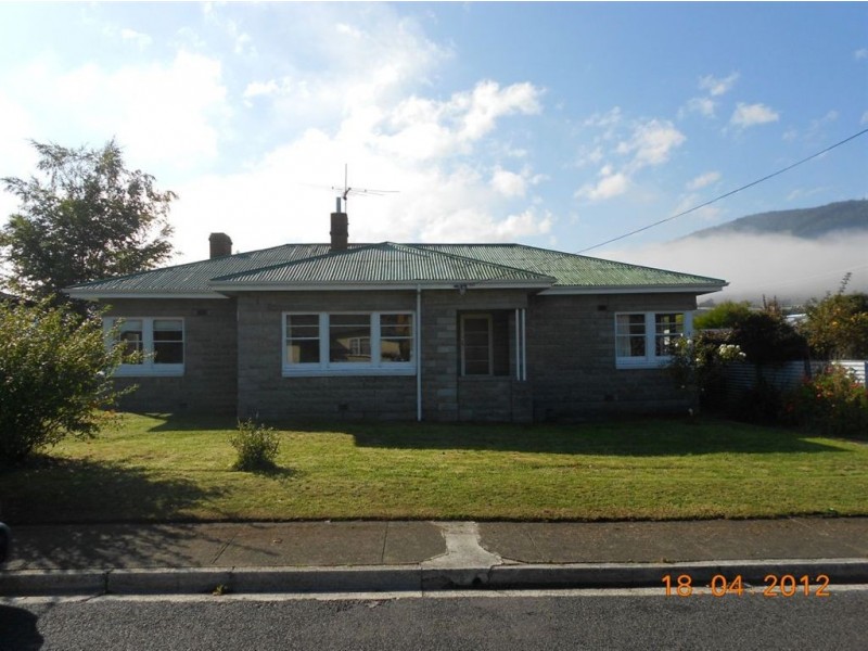 4 Tutton Avenue, Huonville TAS 7109