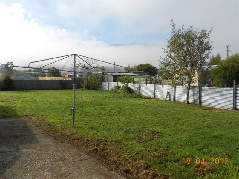 4 Tutton Avenue, Huonville TAS 7109