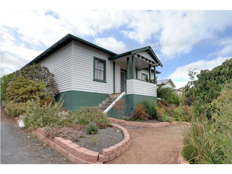 5 Charles Street, Cygnet TAS 7112