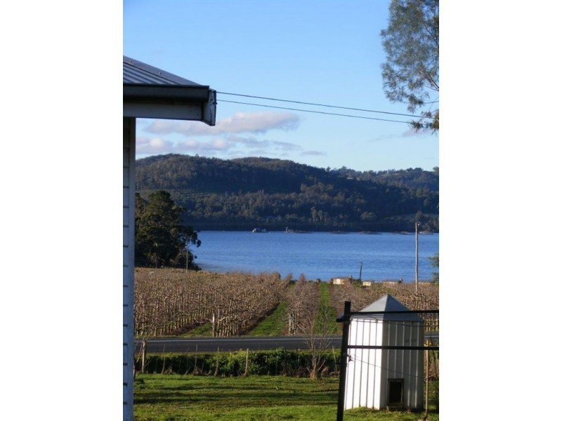 5496 Huon Highway, Waterloo TAS 7109