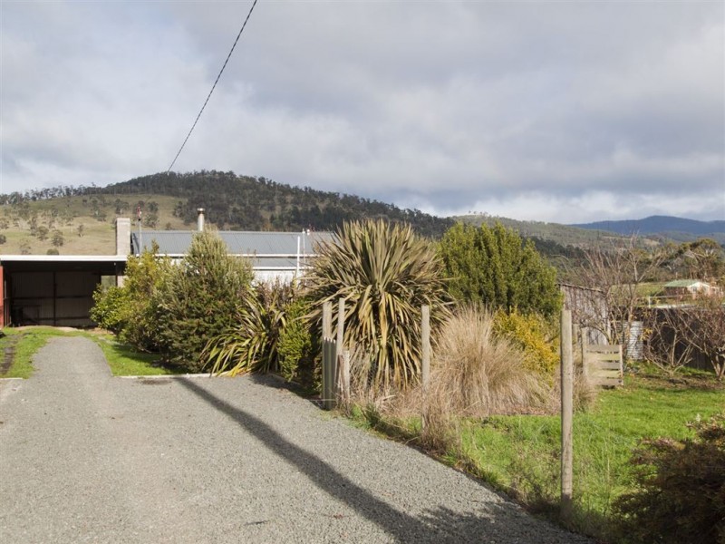 13 Arthur Street, Port Huon TAS 7116