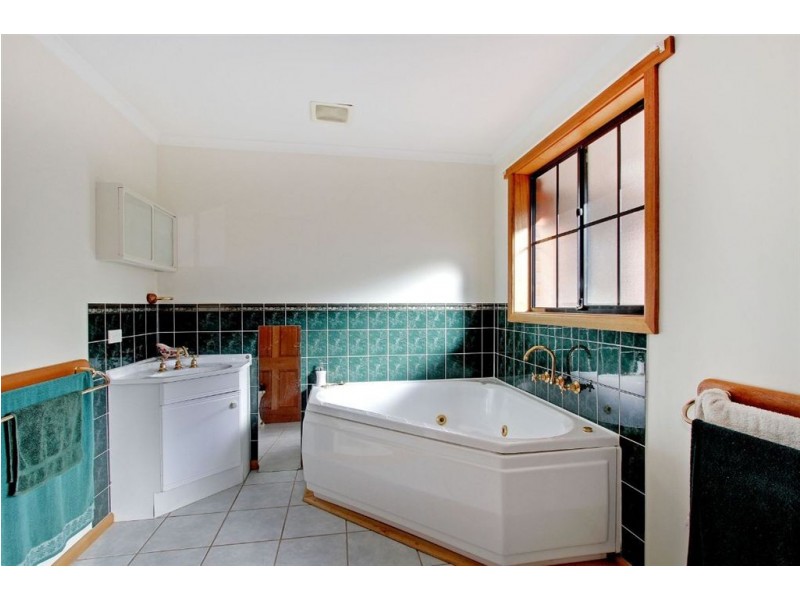 2925 Huon Highway, Huonville TAS 7109
