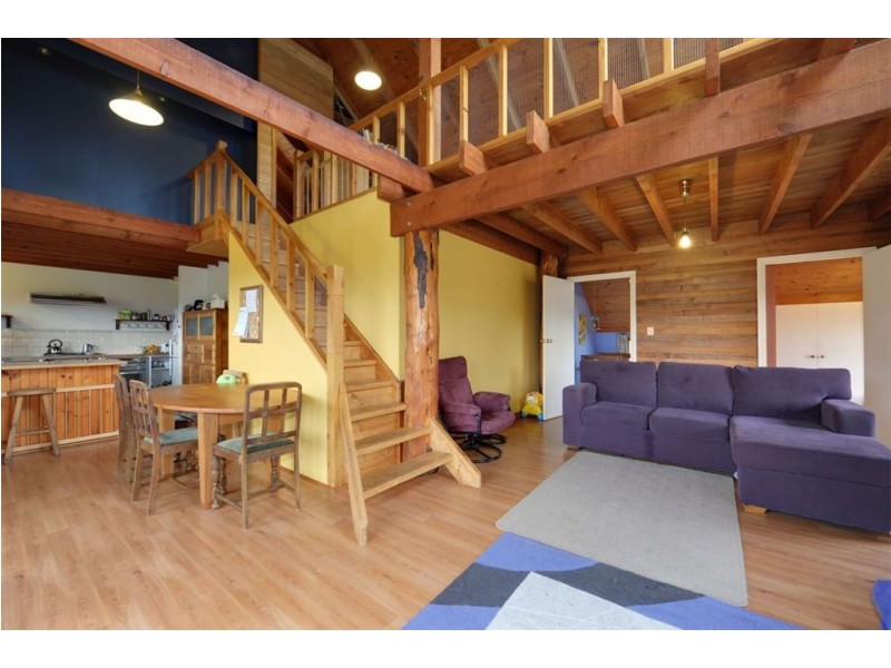 98 Alburys Road, Huonville TAS 7109