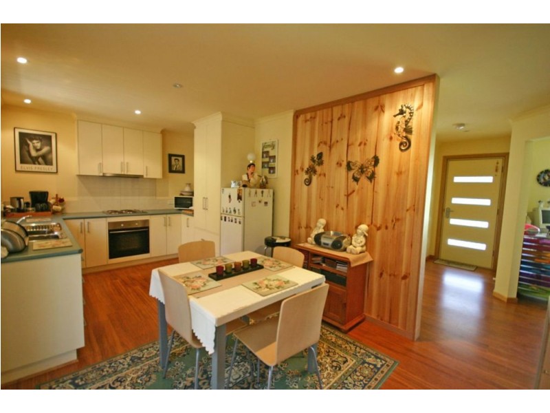 1 Old Apple Court, Huonville TAS 7109