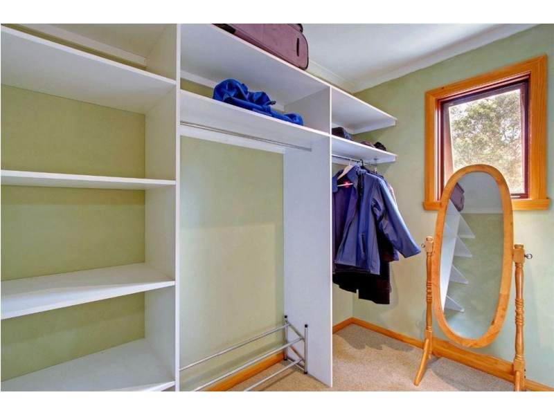 270 Cross Road, Gardners Bay TAS 7112