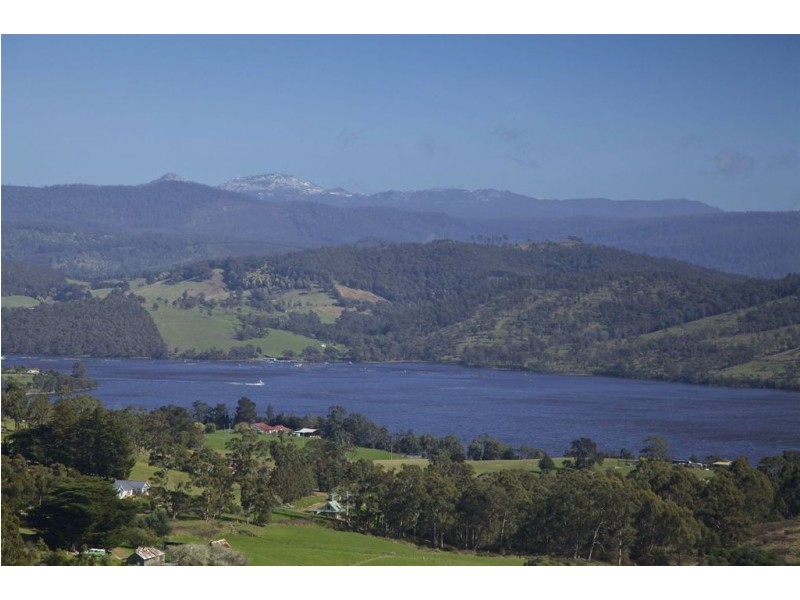 - Wattle Grove Road, Wattle Grove TAS 7109