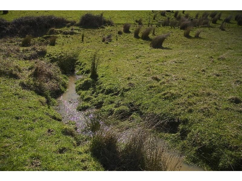 - Wattle Grove Road, Wattle Grove TAS 7109