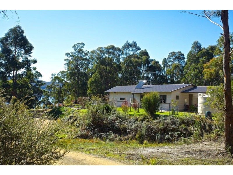 241 Esperance Coast Road, Surges Bay TAS 7116