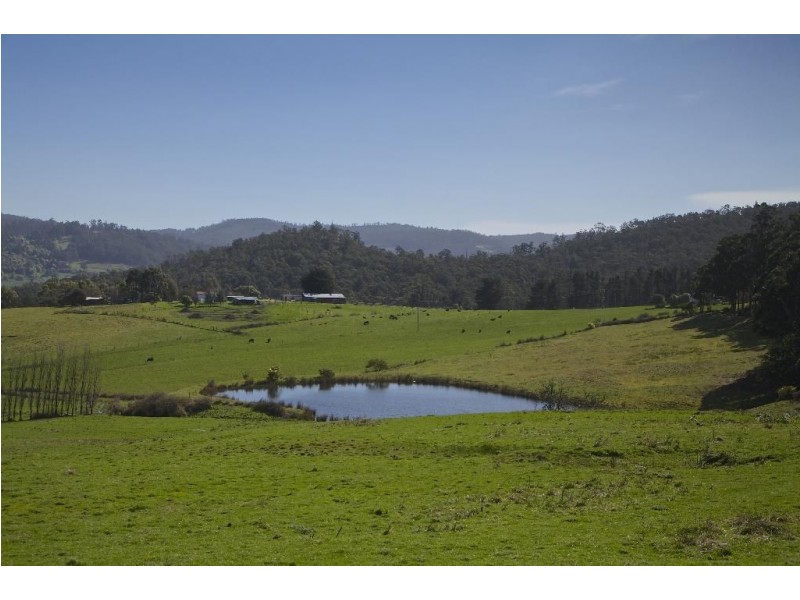 - Cemetery Road, Cradoc TAS 7109