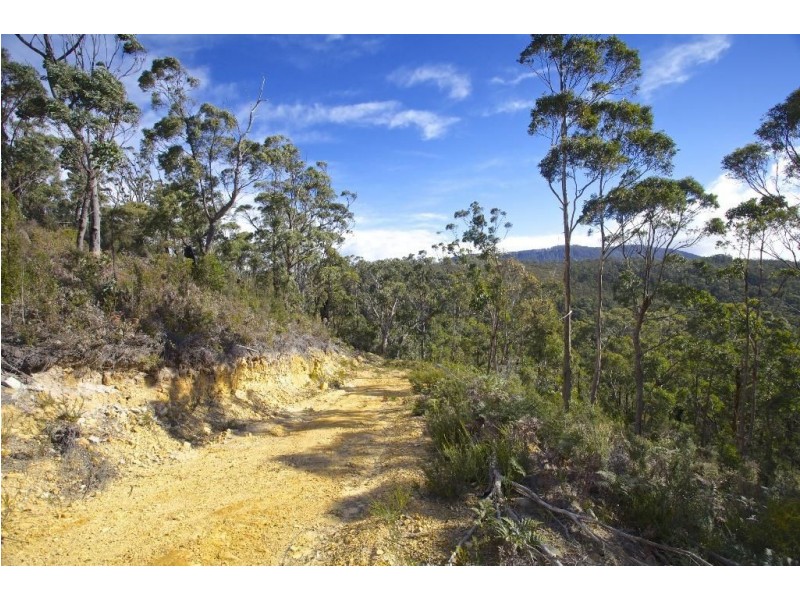 30 Swifts Road, Surges Bay TAS 7116